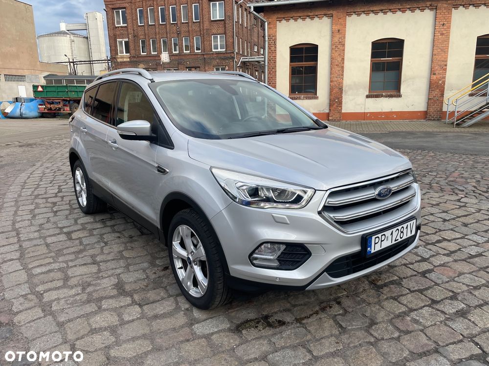 Ford Kuga 1.5 EcoBoost 2x4 Titanium - 20