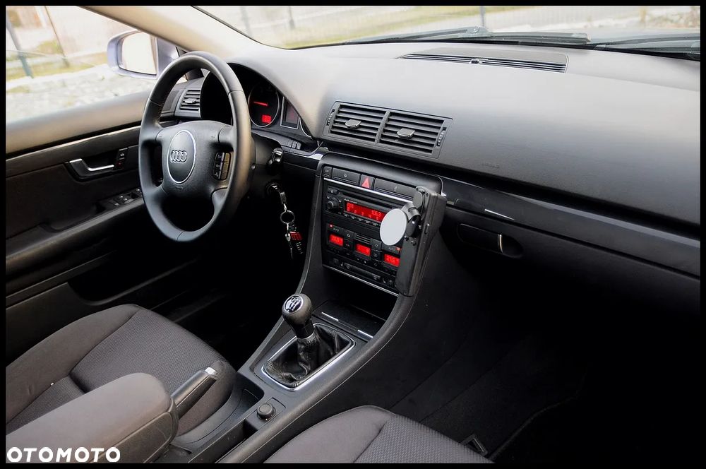 Audi A4 Avant 1.9 TDI - 27