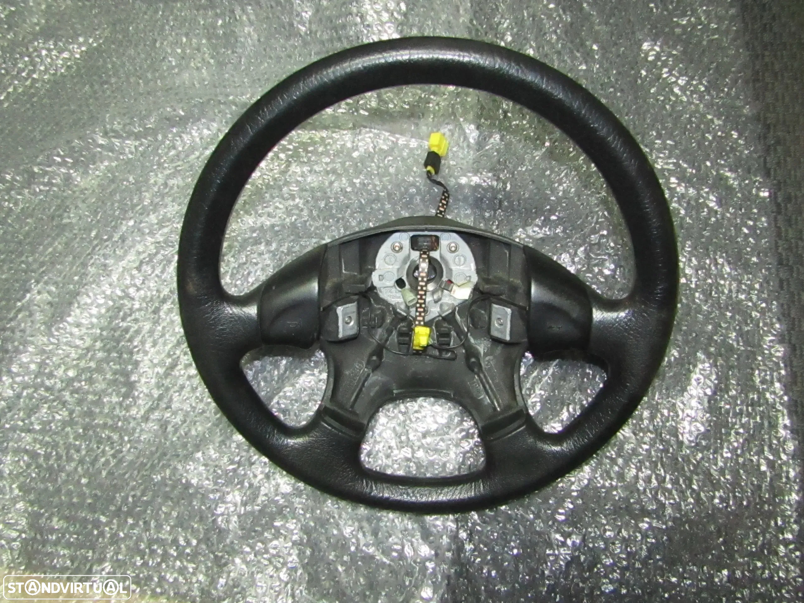 Volante VW Golf 3  ano 1995 a 1997 / VW POLO ano 1997a 1999 - 2