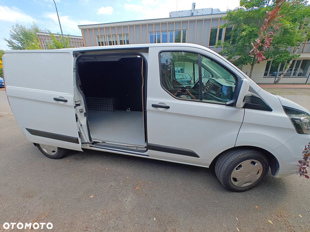 Ford CUSTOM TRANSIT - 7