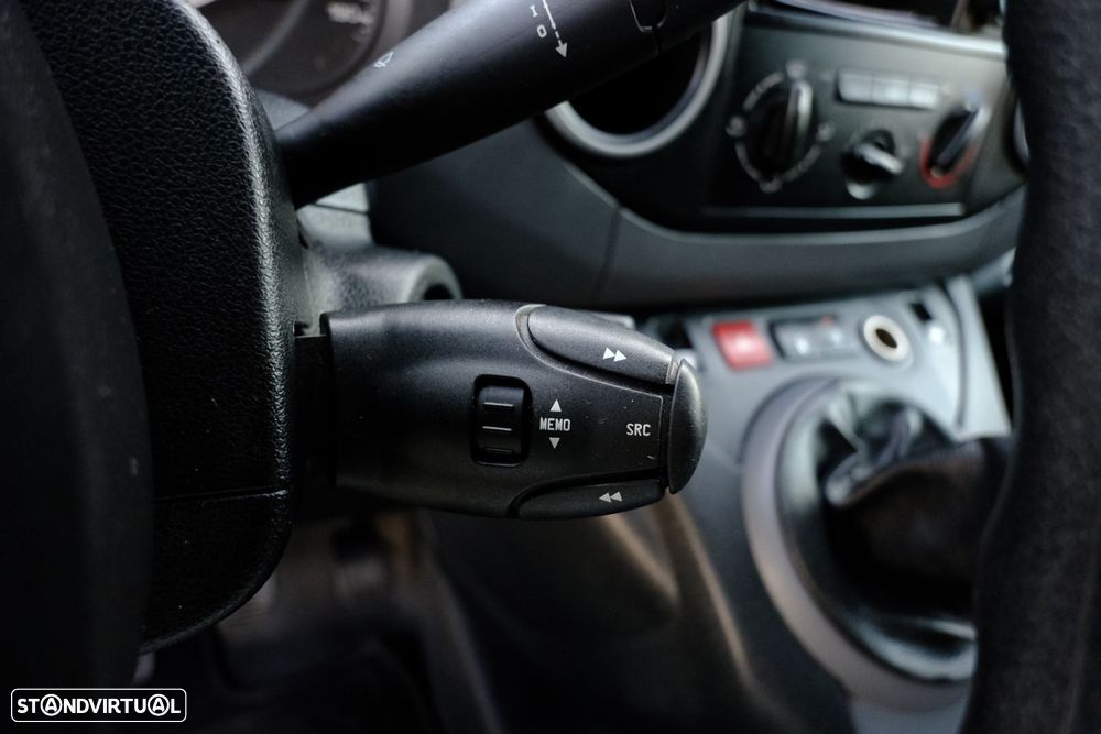 Peugeot Partner 1.6 HDi L2 Pack CD Clim 3L - 14