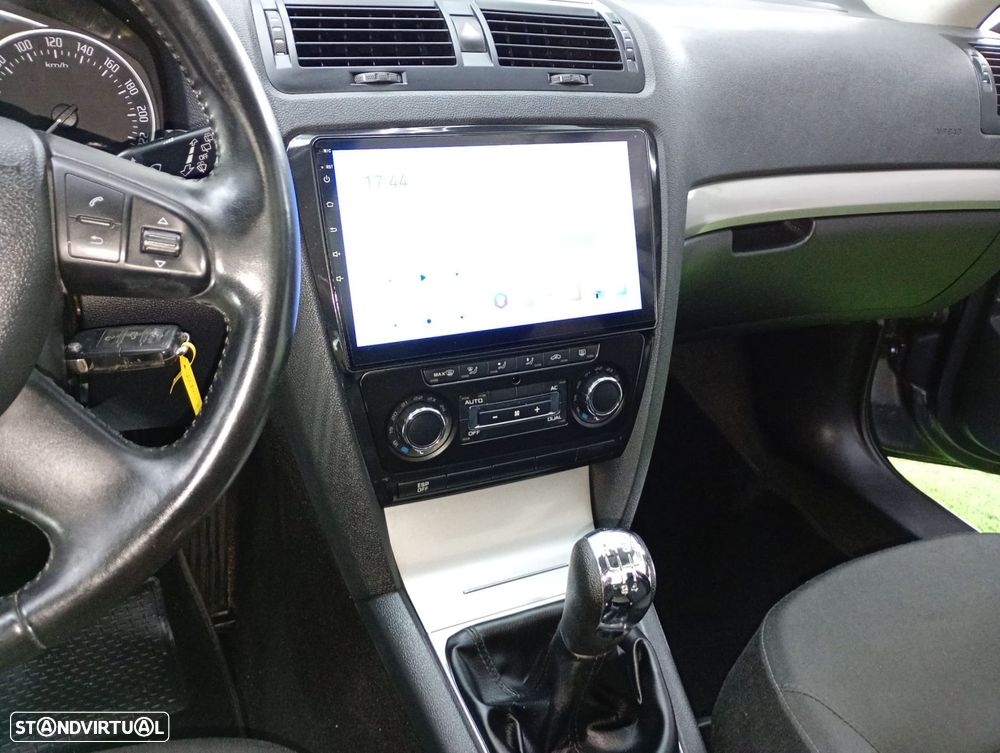 Skoda Octavia 1.9 TDI Sportline - 24