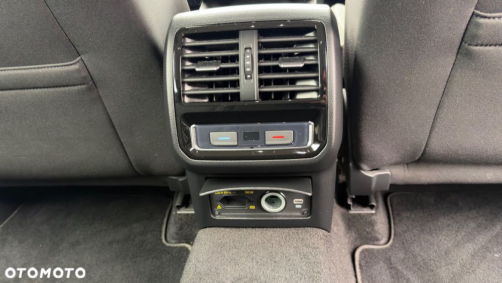Volkswagen Passat - 23