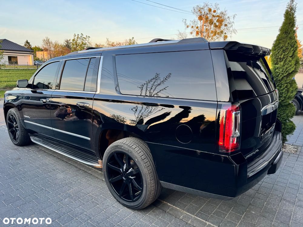 GMC Yukon Denali 6.2 XL - 8