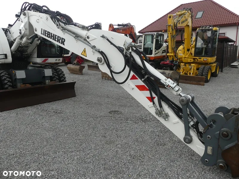 Liebherr A914 Compact / Sprowadzona / Serwisowana / - 38