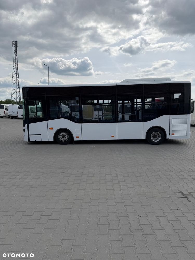 Isuzu Novociti Life 65 miejsc - 6