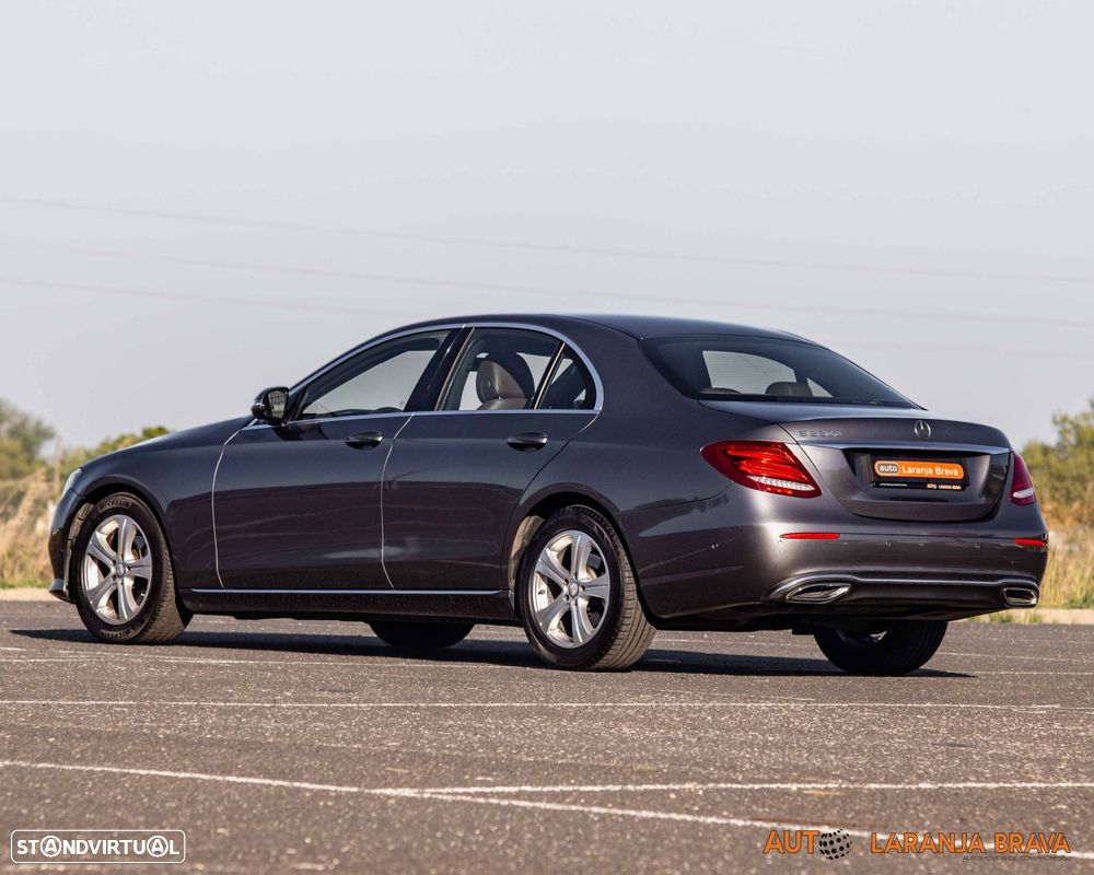 Mercedes-Benz E 220 d Exclusive - 3