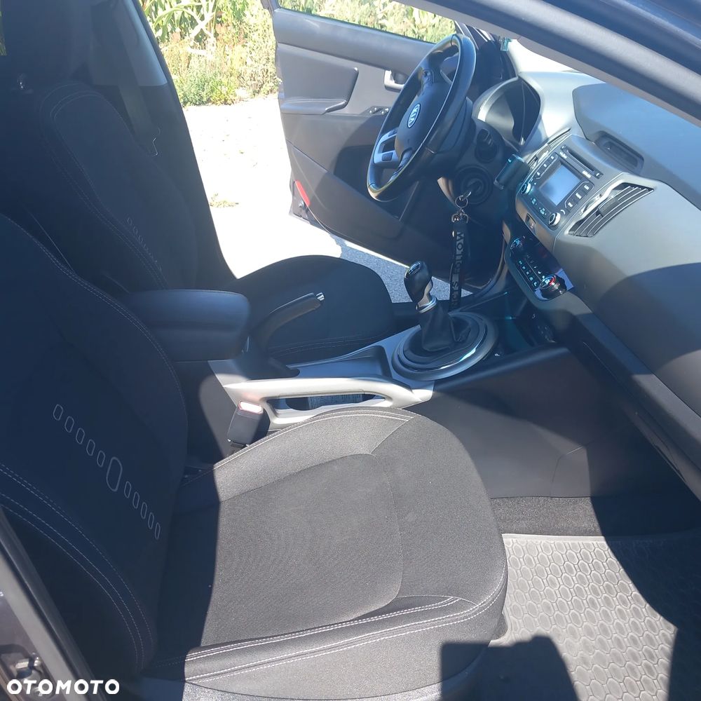 Kia Sportage 2.0 GDI 2WD Vision - 11