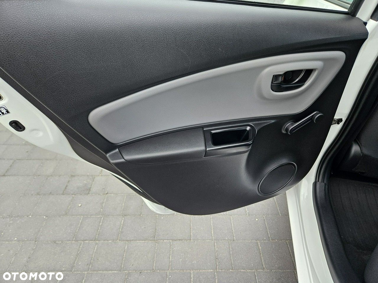Toyota Yaris - 19