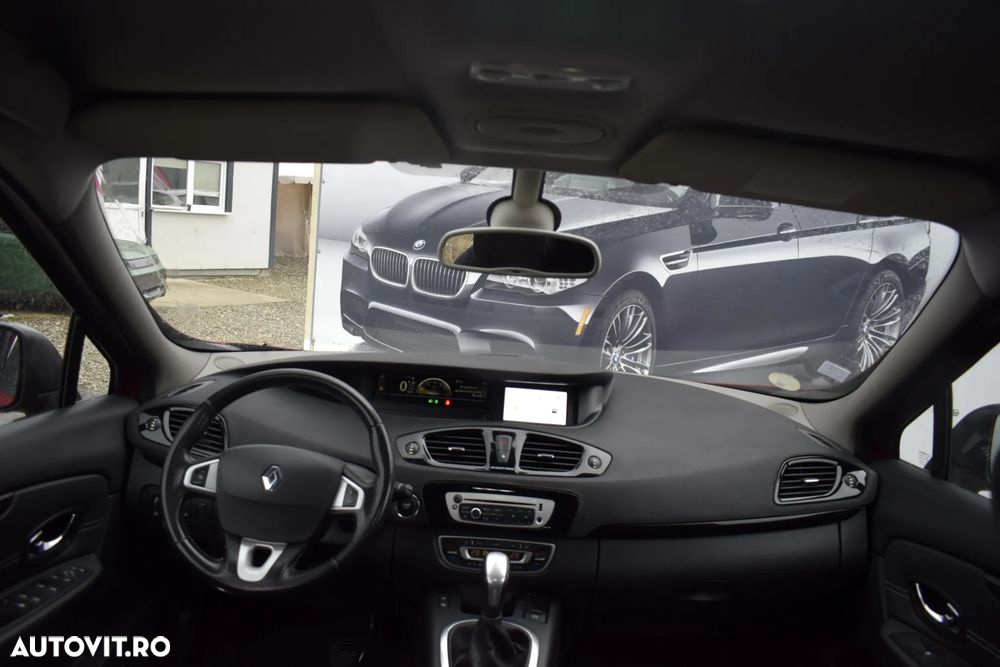Renault Scenic - 8