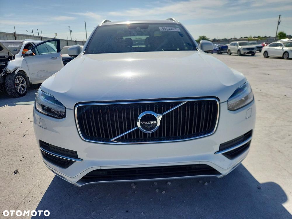 Volvo XC 90 T6 AWD Momentum - 3