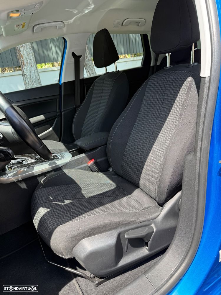 Peugeot 308 SW 1.5 BlueHDi GT EAT8 - 14
