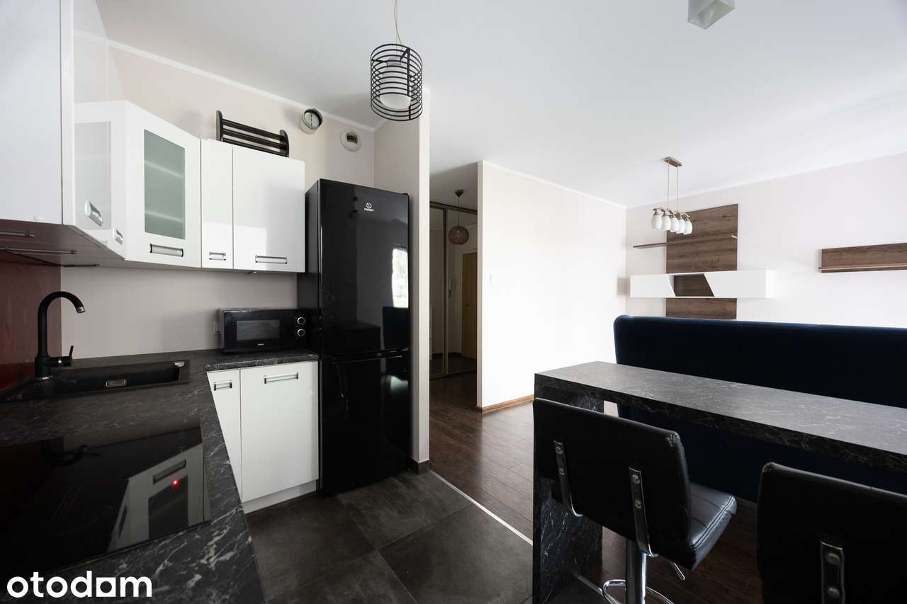 Bielany | 2 pokoje | Balkon i garaż | Metro Młociny | Bez prowizji!