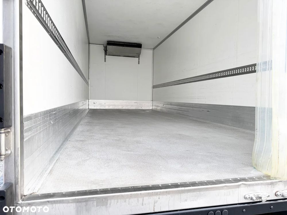 Mercedes-Benz ATEGO / DMC 11990 / CHŁODNIA THERMO KING T800R / IDEALNY STAN / Z NIEMIEC - 22