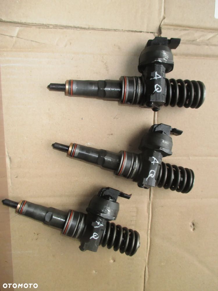 Pompowtryskiwacz AUDI SKODA VW 1,9TDI 036130073AQ 0414720213