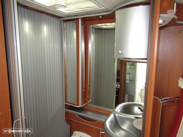 McLouis Tandy 672 Cama central - 43