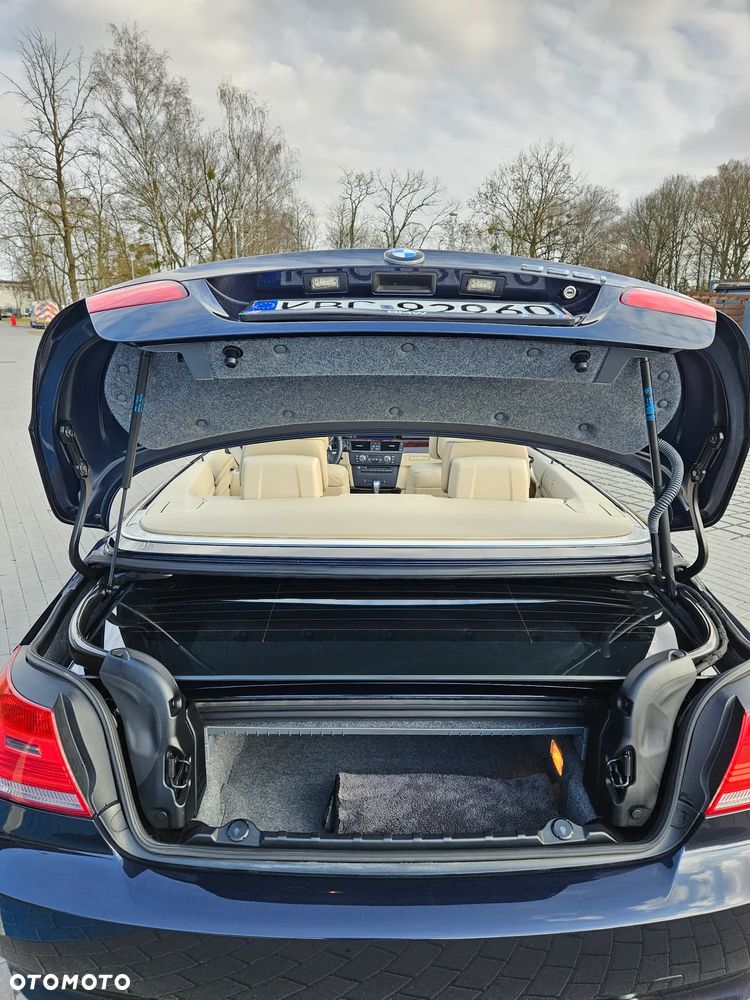 BMW Seria 3 335i - 26