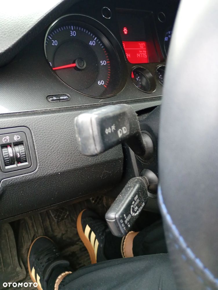 Volkswagen Passat 2.0 TDI DPF Comfortline - 15