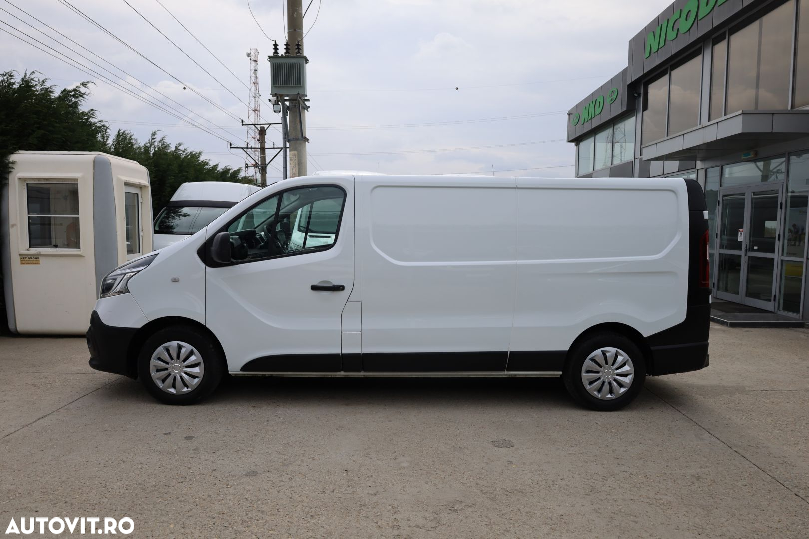 Renault Trafic 2,0 dci L2H1 - 4