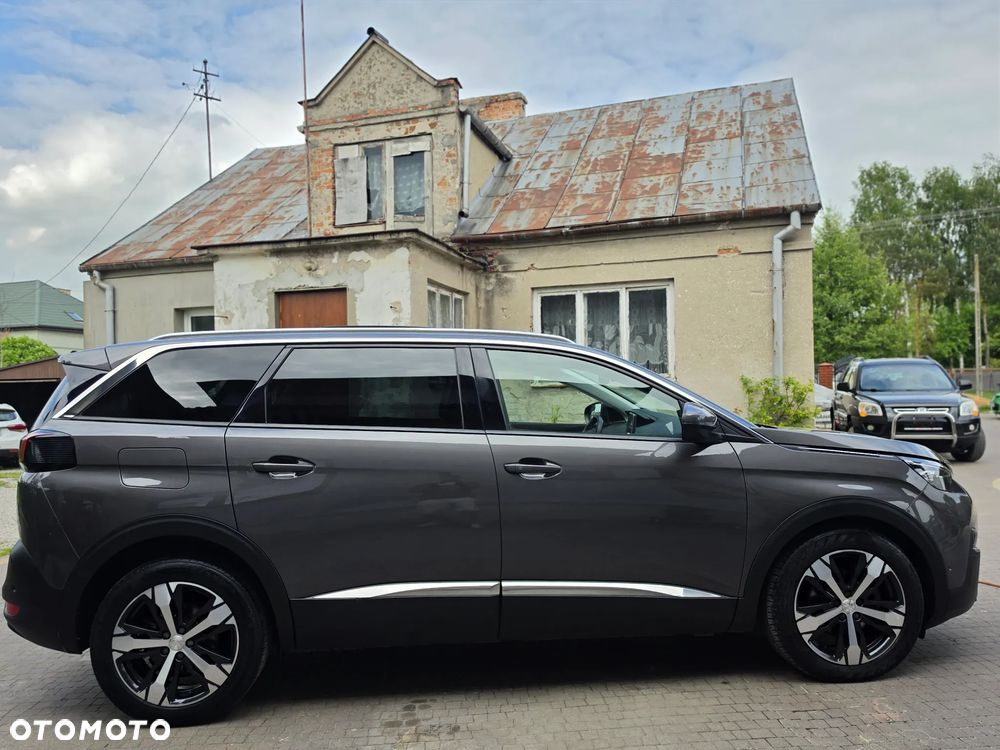 Peugeot 5008 - 12