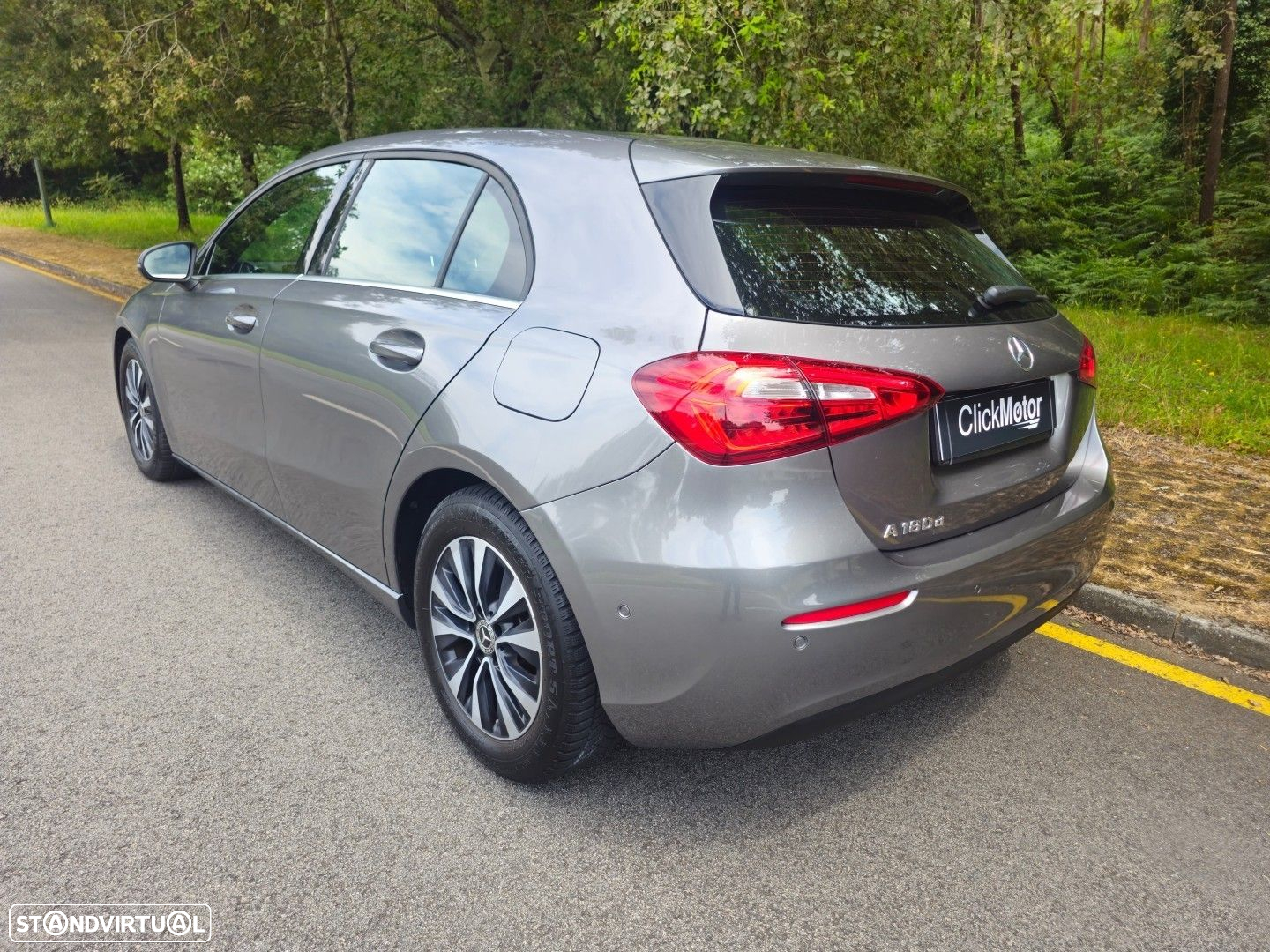 Mercedes-Benz A 180 d 7G-DCT - 24