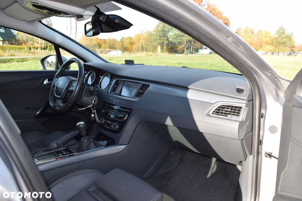 Peugeot 508 SW BlueHDi FAP 150 Stop&Start Allure - 21