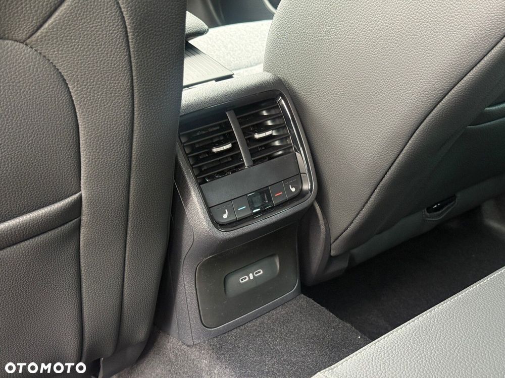 Skoda Octavia 1.5 TSI mHEV Sportline DSG - 31