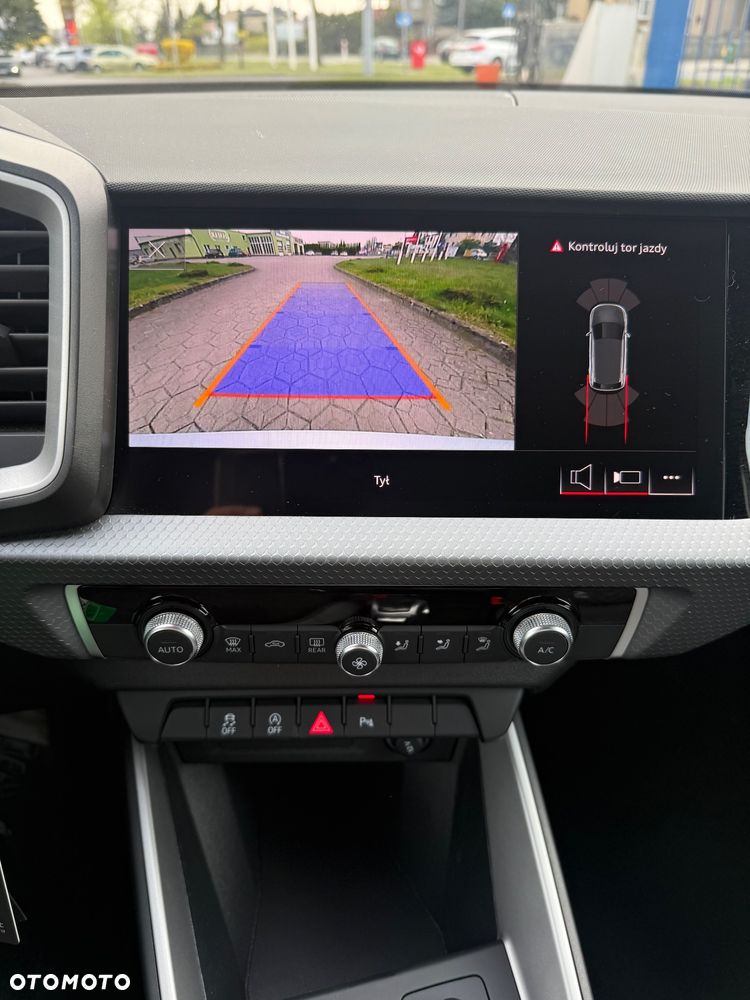 Audi A1 Sportback 30 TFSI S tronic - 32