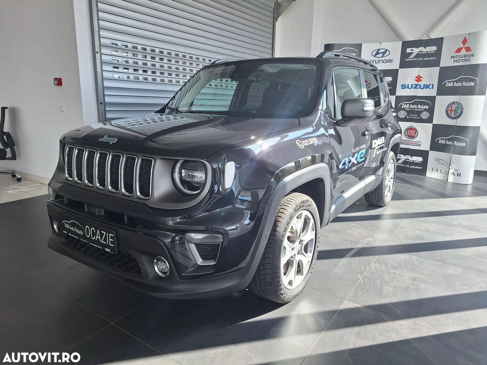 Jeep Renegade - 1