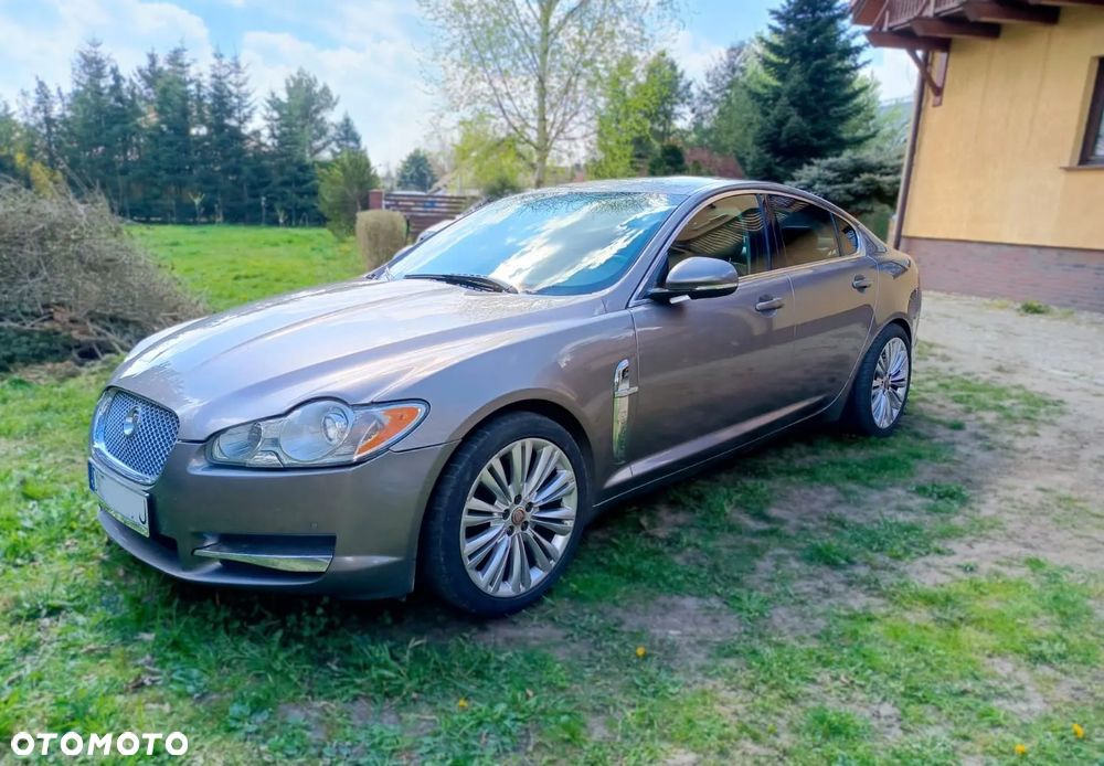 Jaguar XF 5.0 V8 Luxury - 1