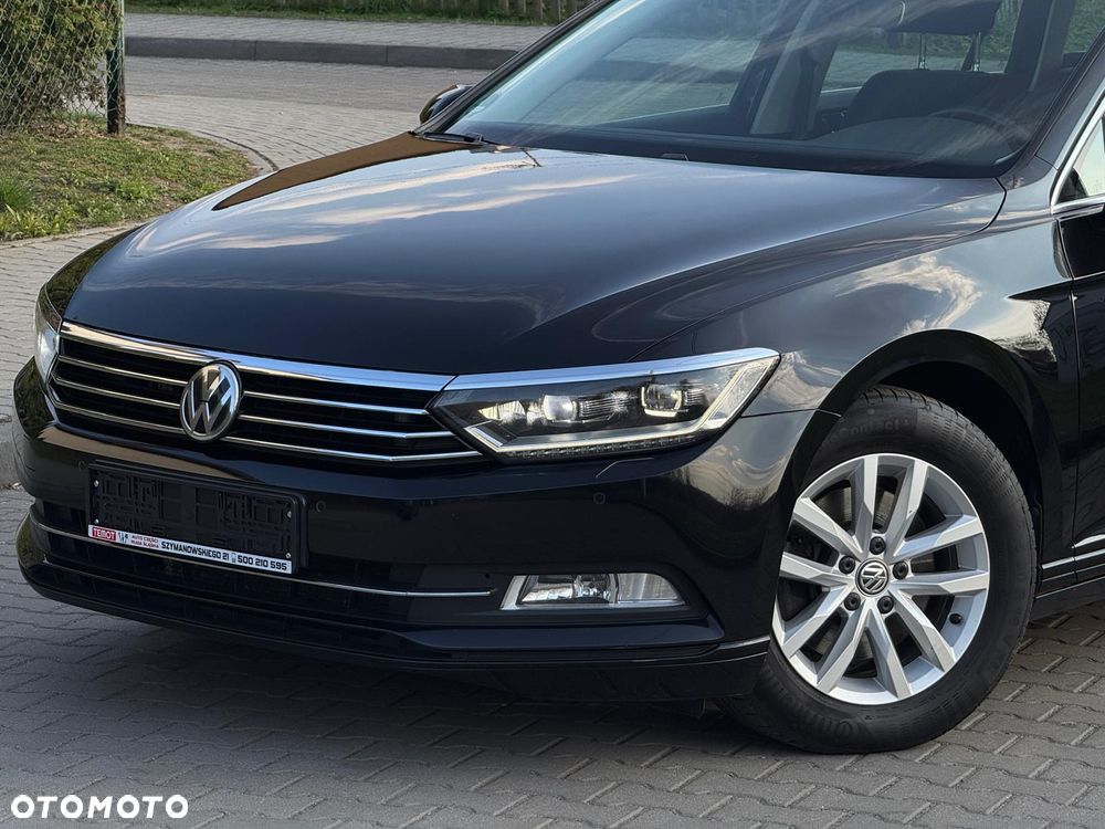 Volkswagen Passat 2.0 TDI (BlueMotion Technology) Comfortline - 4