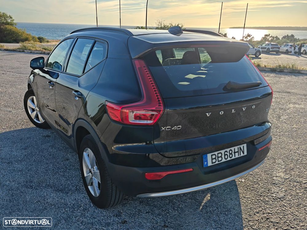 Volvo XC 40 1.5 T2 Essential Auto - 4