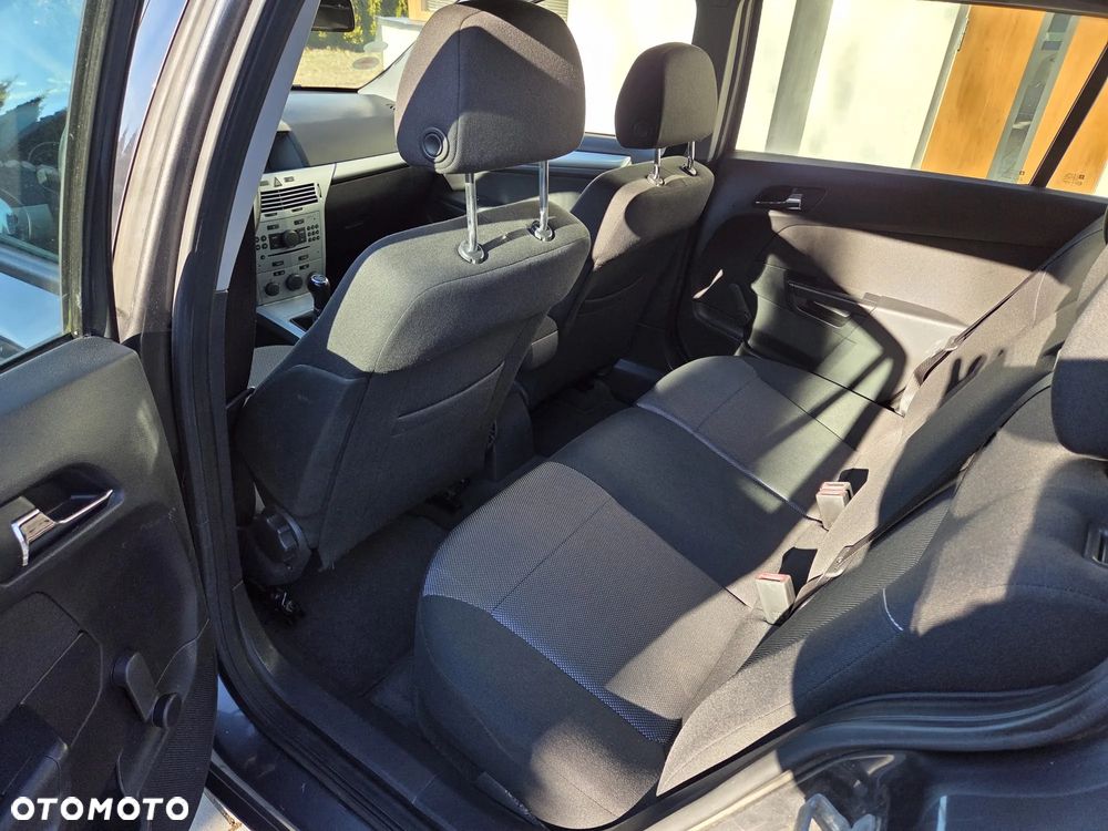 Opel Astra 1.6 Selection - 11