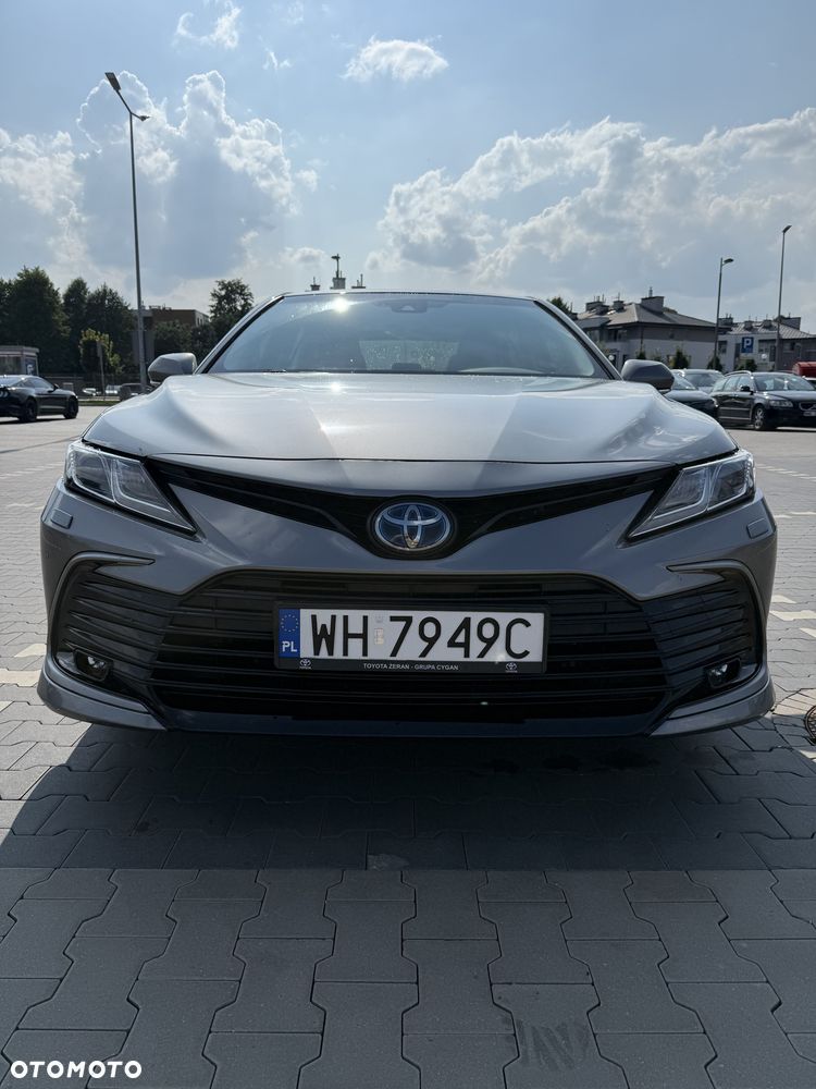 Toyota Camry 2.5 Hybrid Comfort CVT - 2