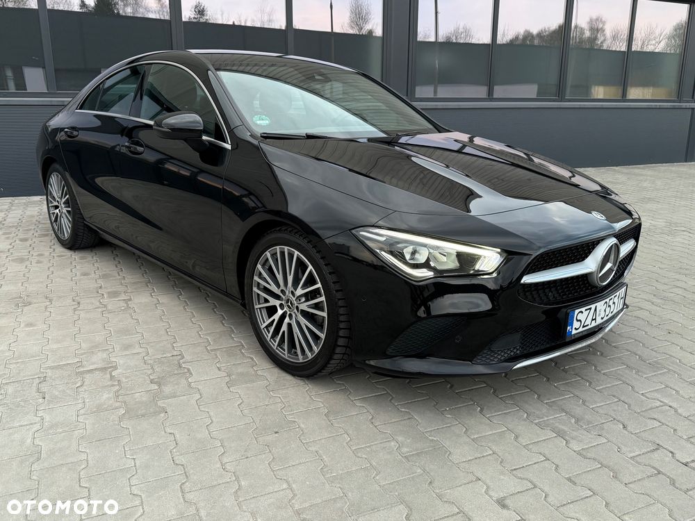 Mercedes-Benz CLA 180 7G-DCT Progressive Line Advanced - 1