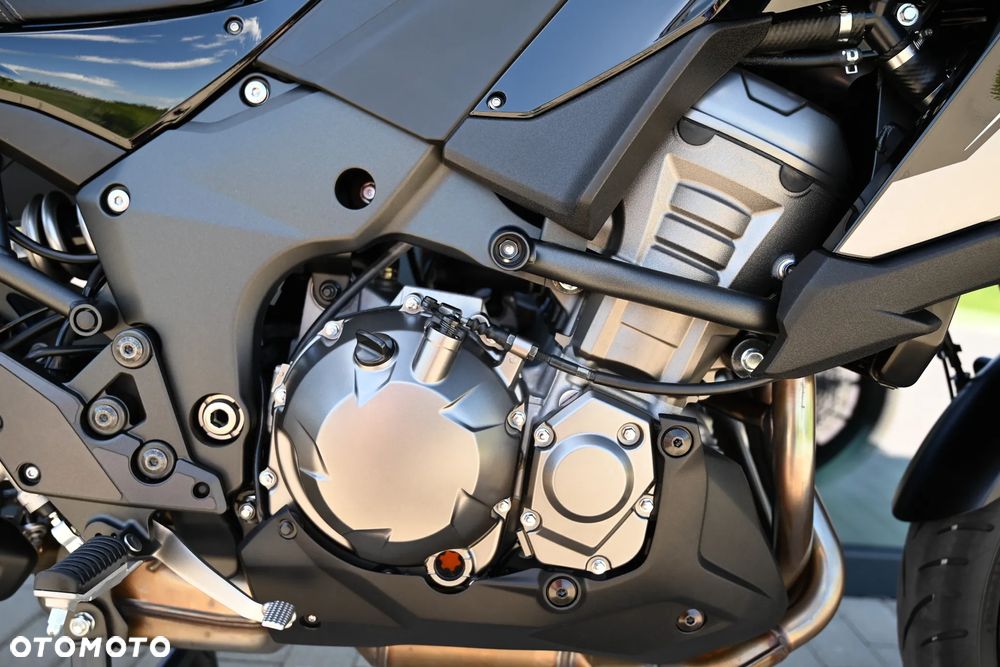 Kawasaki Versys 1000 - 9