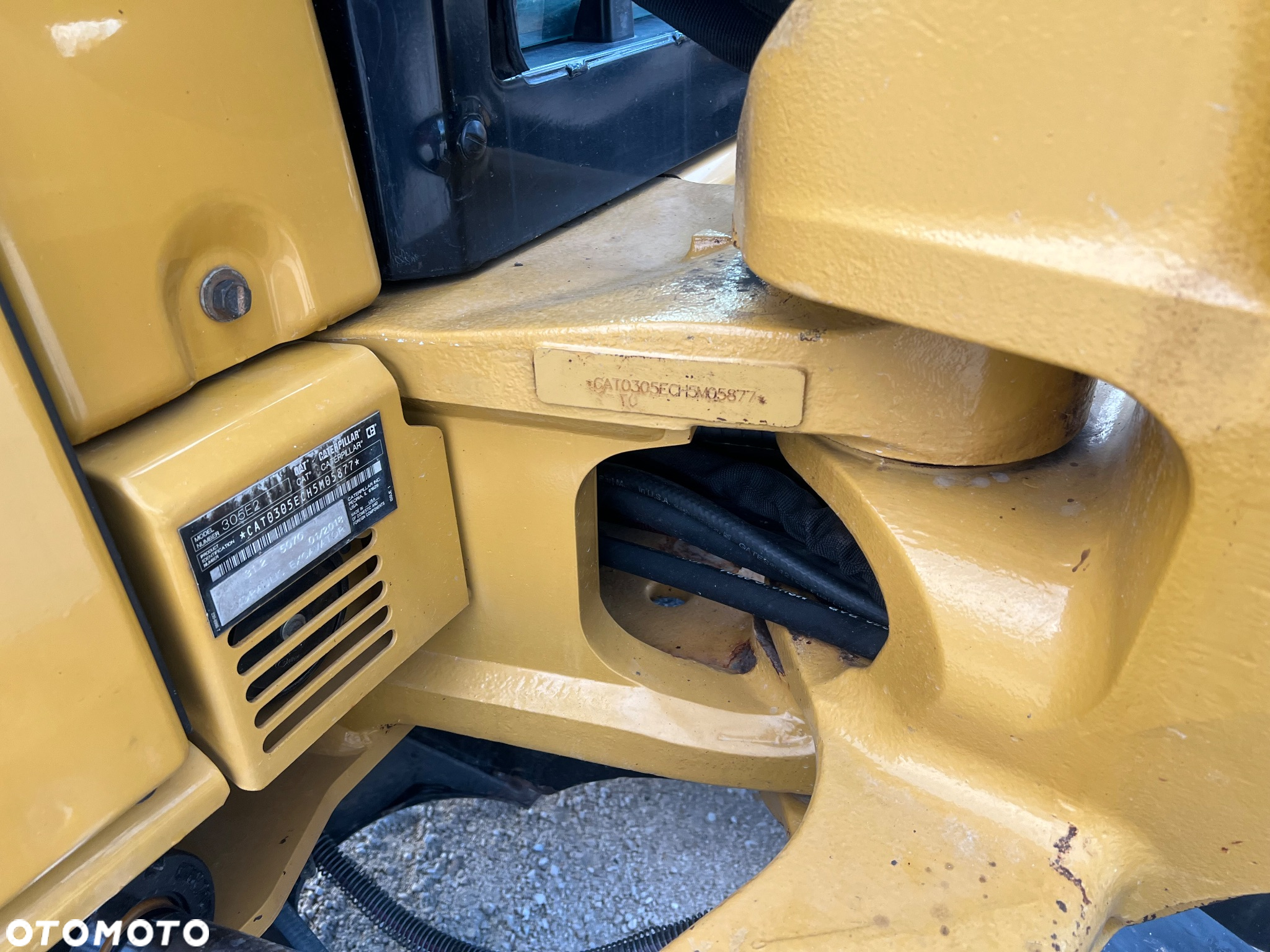 Caterpillar 305 E2cr  minikoparka CAT 18r 2450h 304 303,5 305,5 3 łyżki wiertnica grabie serwisowana CATEPILLAR org w obrysie gąsienicowa koparka wiertnica grabie - 27