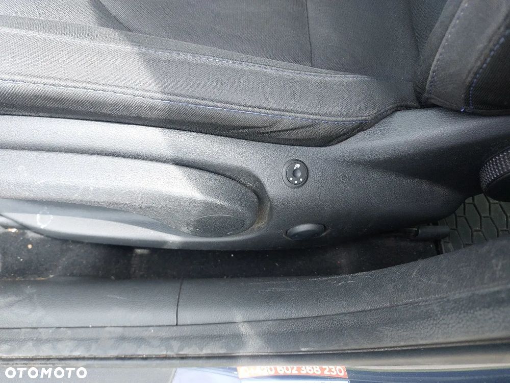 Hyundai i30 - 16