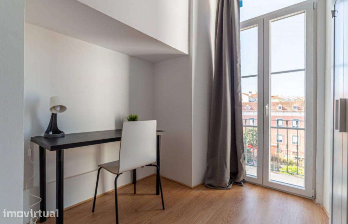 Quarto - localizado em Benfica Lisbon - Grande imagem: 3/11