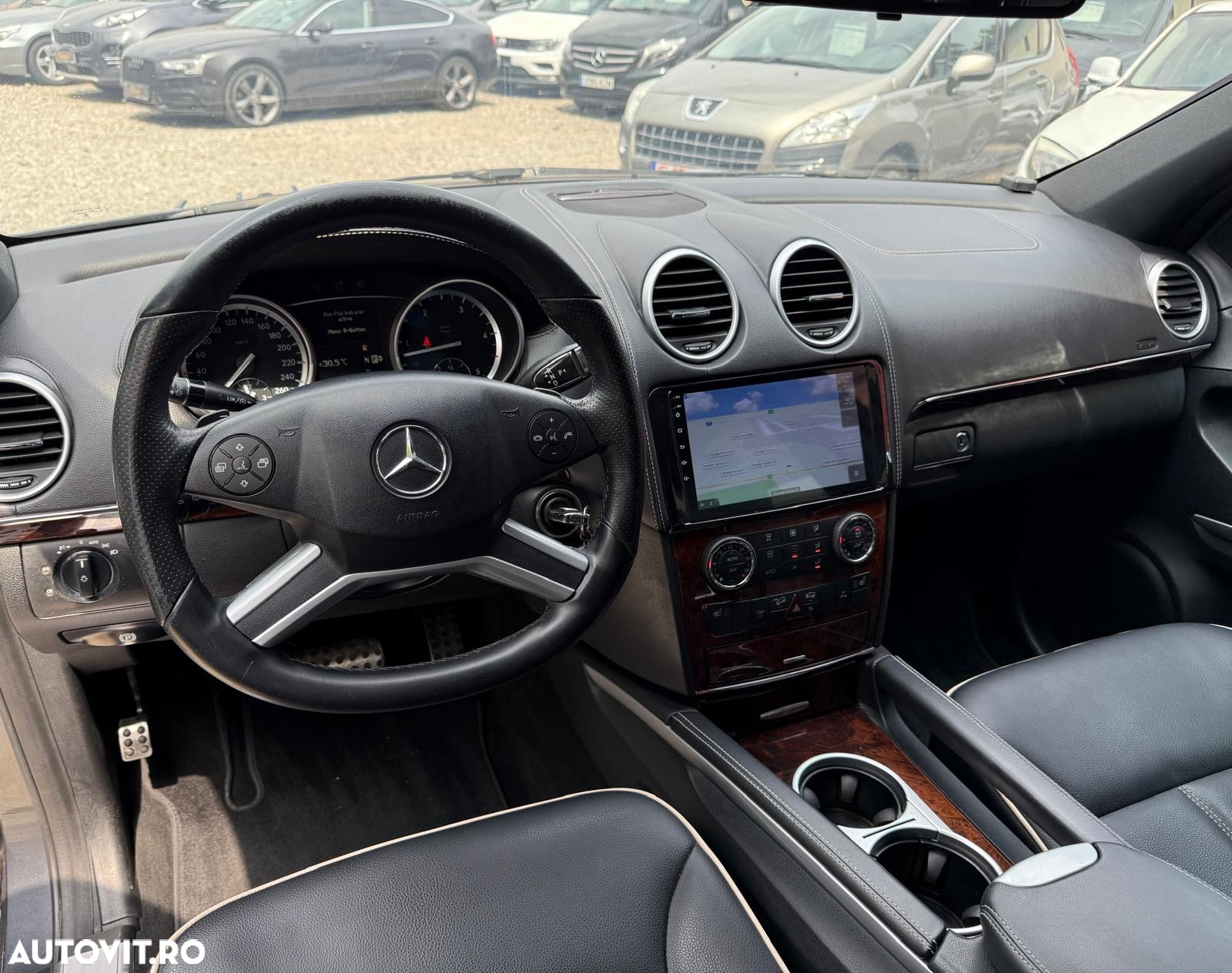 Mercedes-Benz ML 300 CDI 4Matic 7G-TRONIC DPF BlueEFFICIENCY Grand Edition - 20