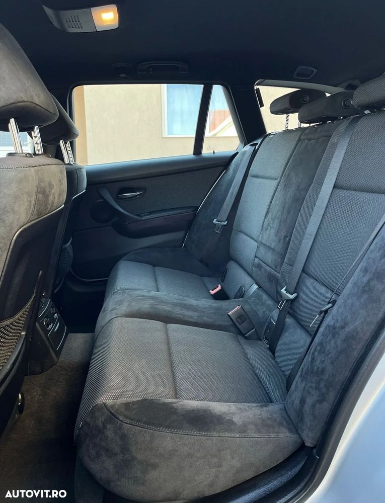 BMW Seria 3 320d - 9