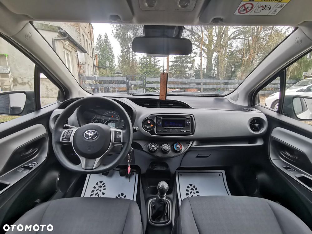 Toyota Yaris 1.5 Active - 21