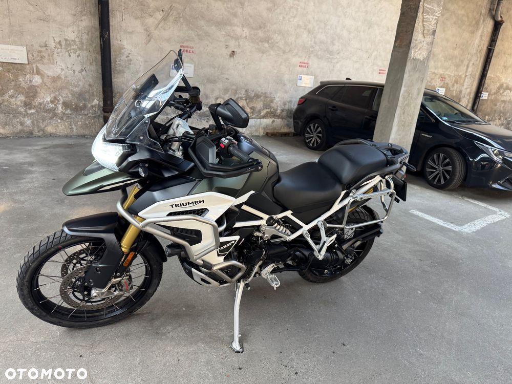Triumph Tiger - 12