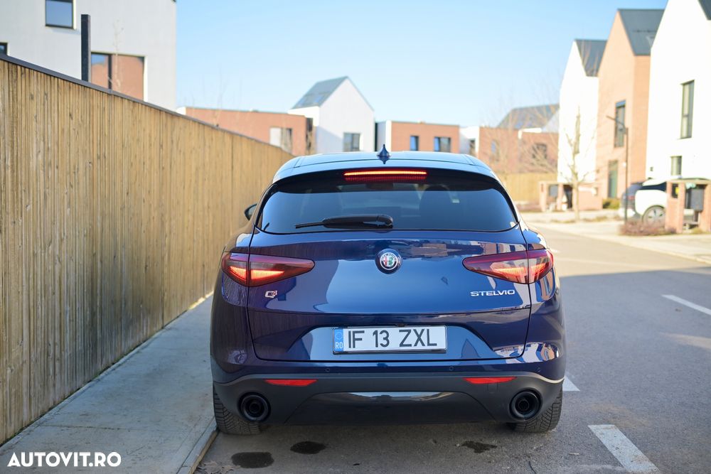 Alfa Romeo Stelvio 2.2 JTDM AWD AT8 Super - 12
