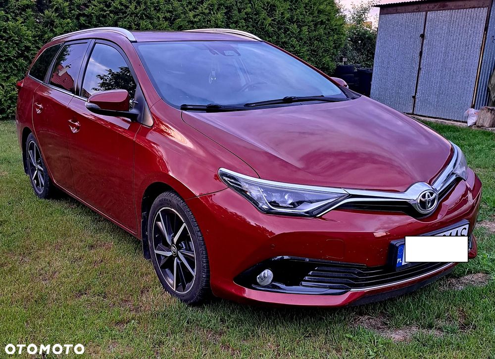 Toyota Auris 1.6 D-4D Dynamic - 2
