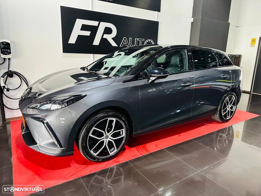 MG MG4 64 kWh Luxury - 3