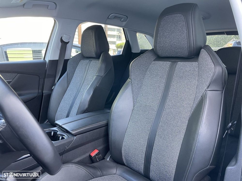 Peugeot 3008 1.6 BlueHDi Allure EAT6 J18 - 7