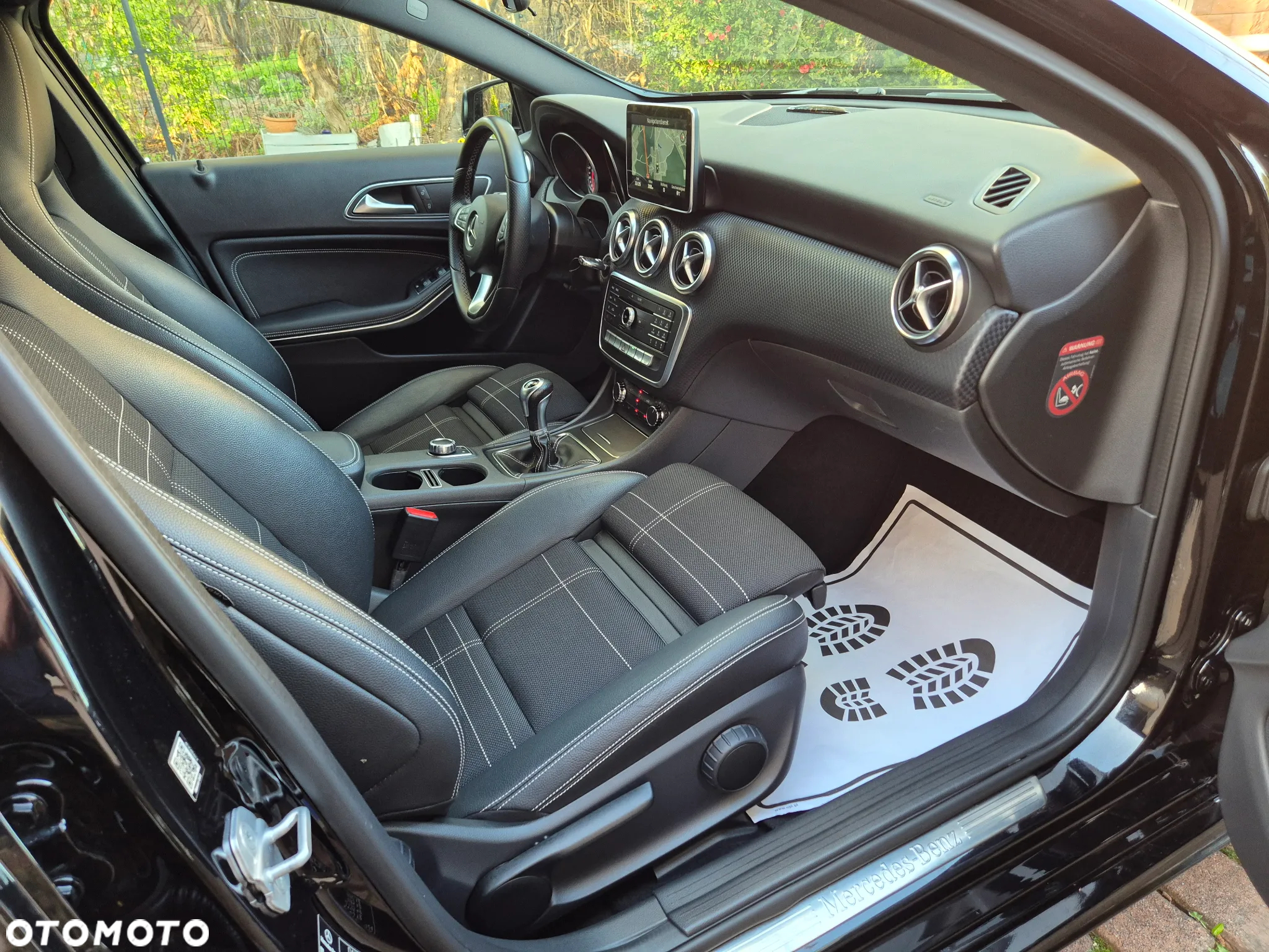 Mercedes-Benz Klasa A 180 (BlueEFFICIENCY) Urban - 18