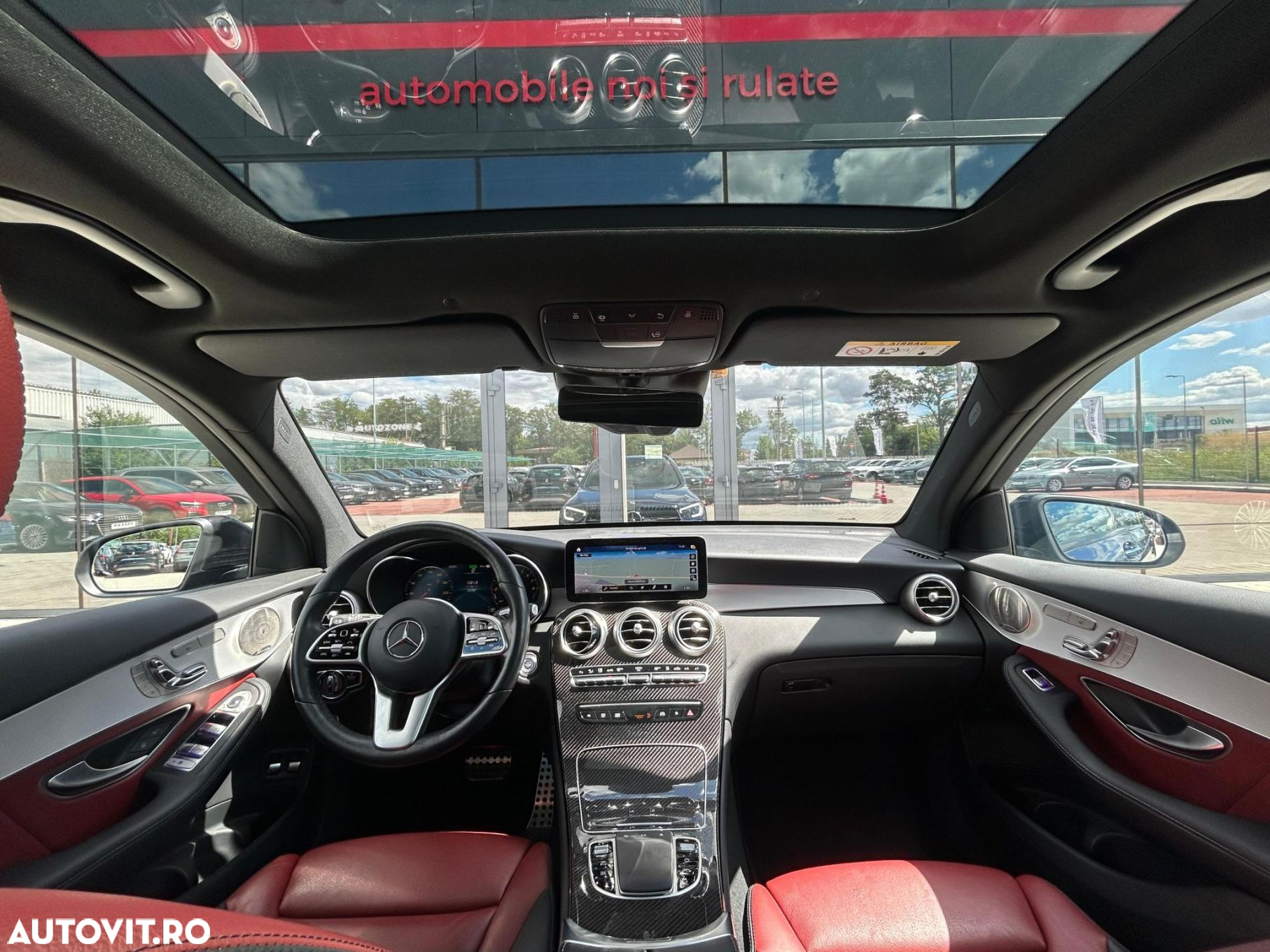 Mercedes-Benz GLC 300 e 4Matic 9G-TRONIC AMG Line - 12