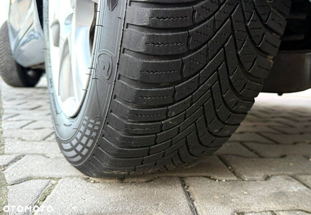 Skoda Octavia 1.4 Family - 14